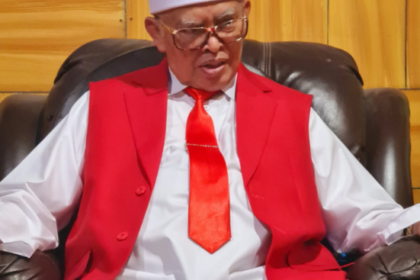 Diyakini Bisa Hentikan Dajjal, Abah Aos Perintahkan Umat Islam Dukung Anies Baswedan