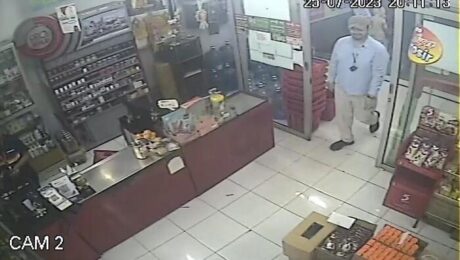 Viral WNA Diduga Hipnotis Pegawai Minimarket, Begini Kronologinya